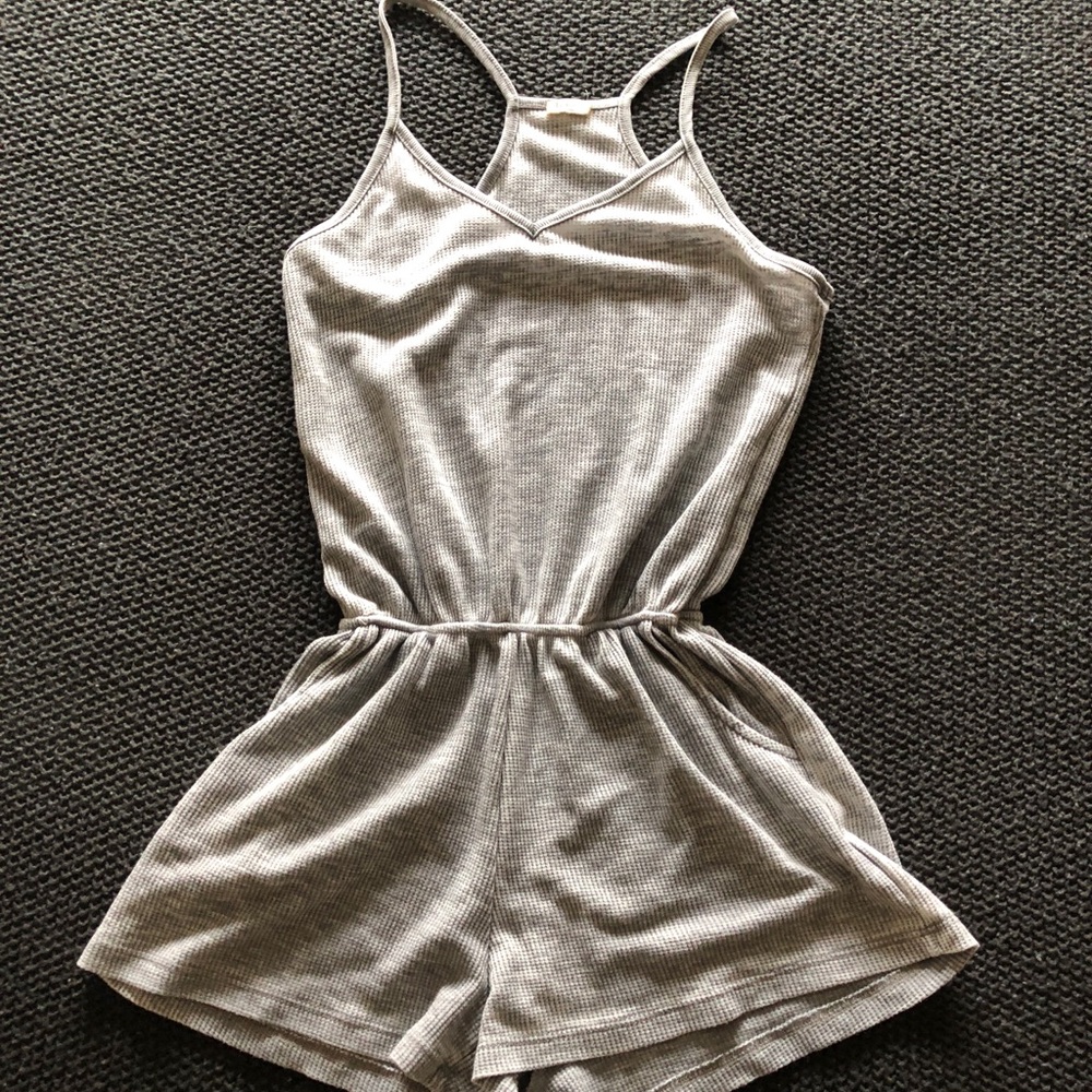 Brandy Melville Jacy Romper